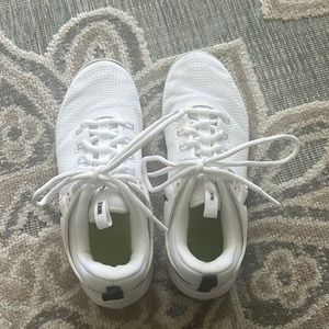 Nike Women’s Zoom Hyperace 2